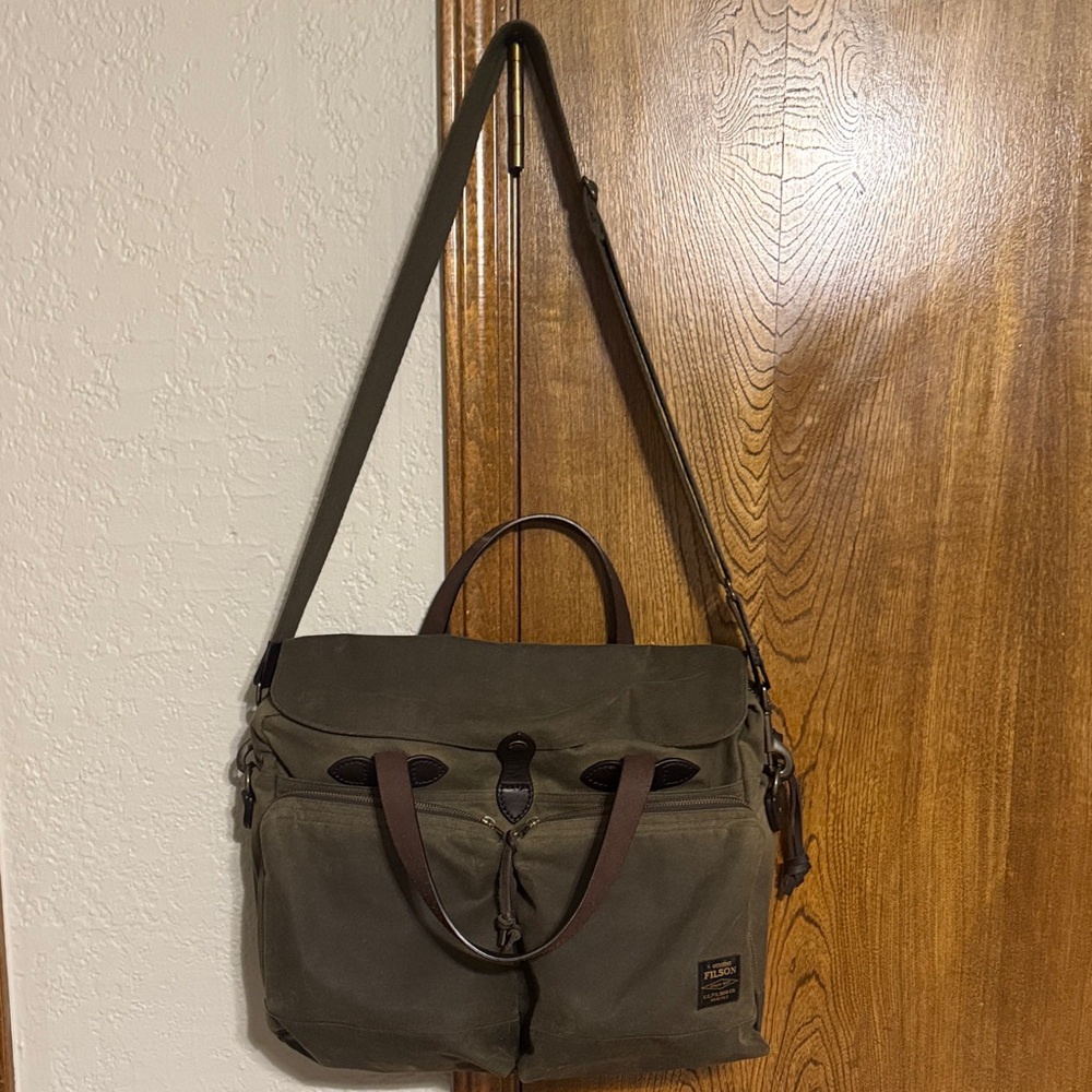 Filson 24 Hour Tin Cloth Briefcase